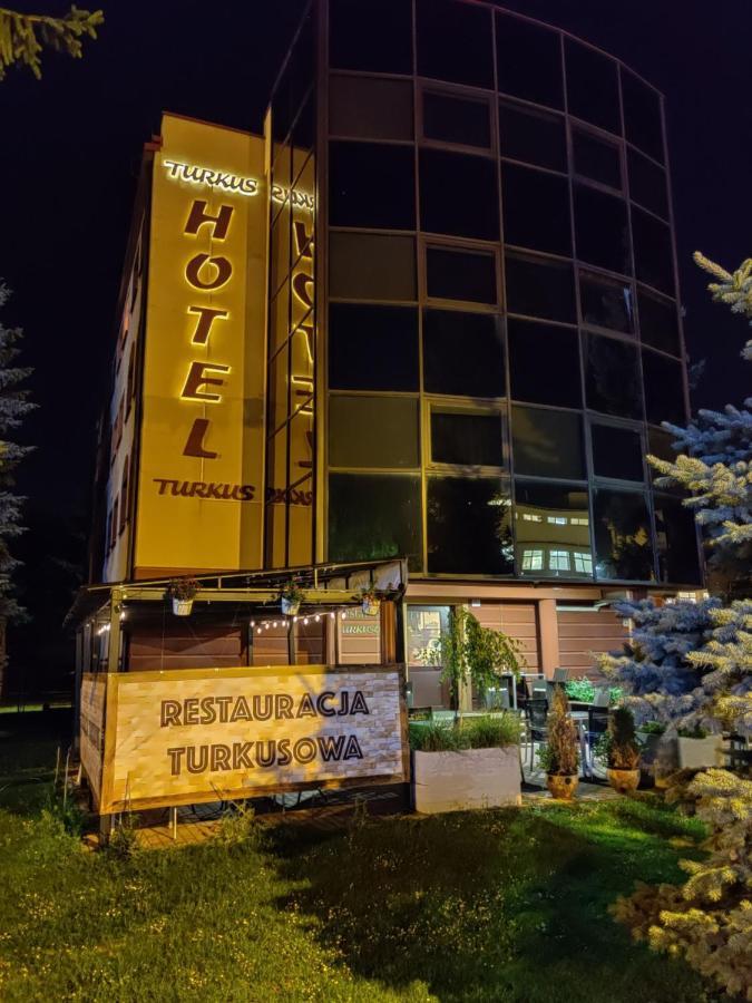 Hotel Turkus Jarosław Kültér fotó