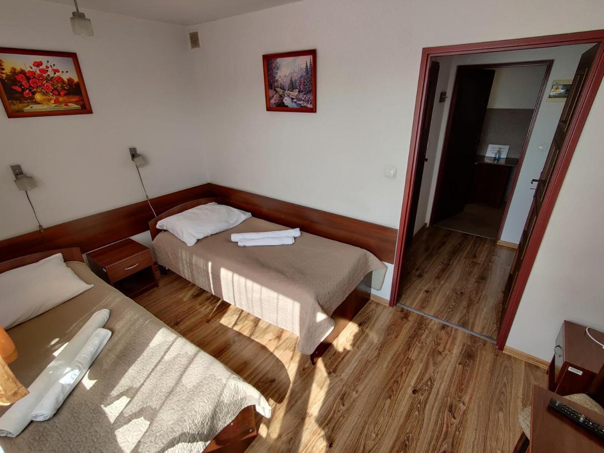 Hotel Turkus Jarosław Kültér fotó