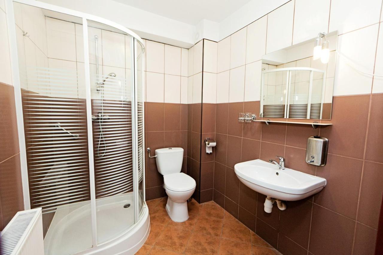 Hotel Turkus Jarosław Kültér fotó